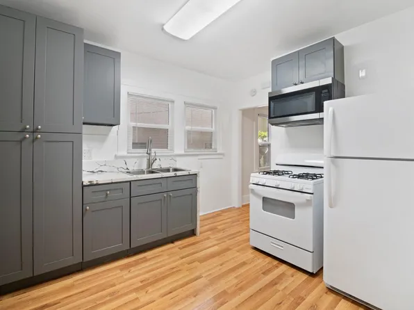 1808 E 2nd St, Long Beach, CA 90802