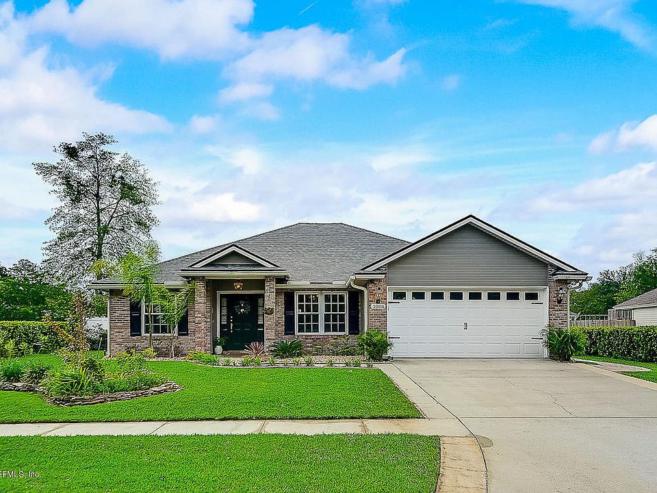 1st image of 1088 Gallant Fox Cir N