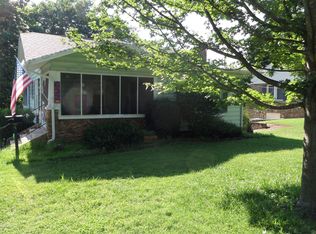 632 Oak Ridge Dr, Neosho, MO 64850