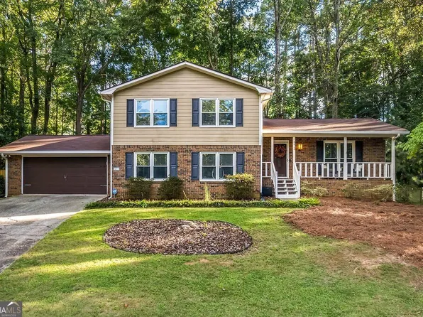 573 Benson Hurst Dr SW, Mableton, GA 30126