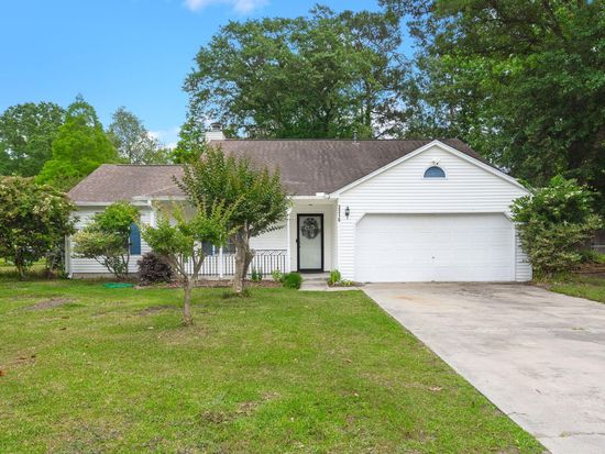 3316 Pinewood Dr, Ladson, SC 29456