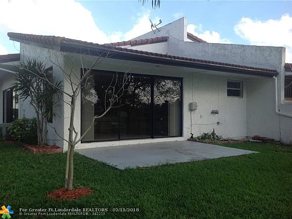 3rd image of 8263 NW 36th St