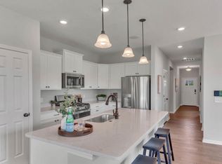 5011 S Castle Ct, Liberty Township, OH 45011