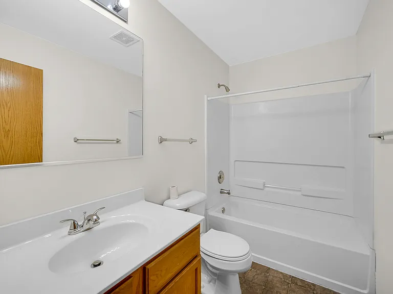 191 Willoughby Ct #A — Photo 21