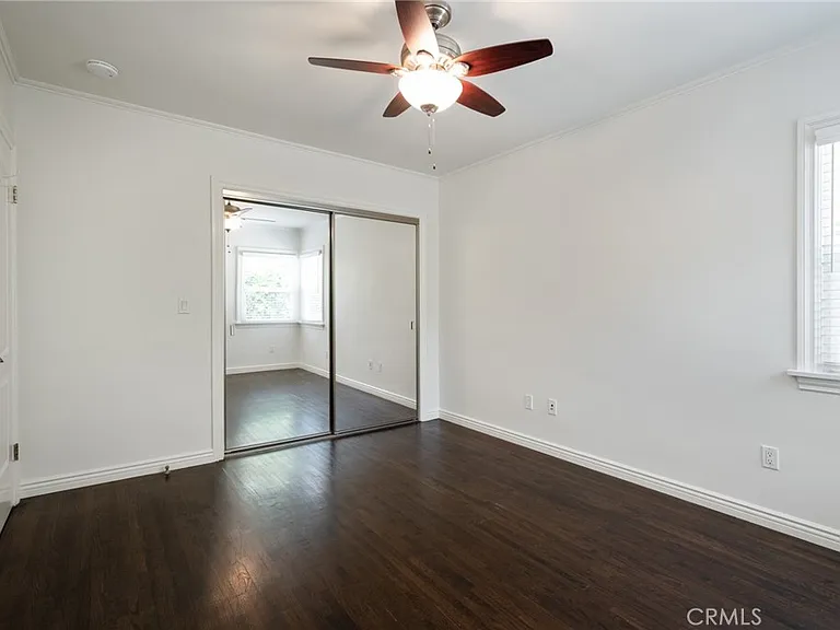2526 Purdue Ave — Photo 20