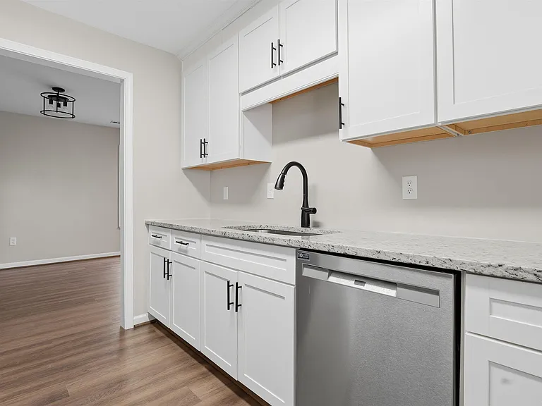 2087 Montreat Cir #2087 — Photo 12