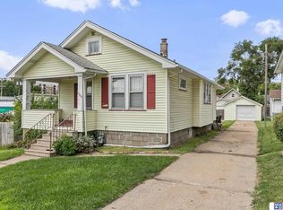 4404 Wakeley St, Omaha, NE 68131