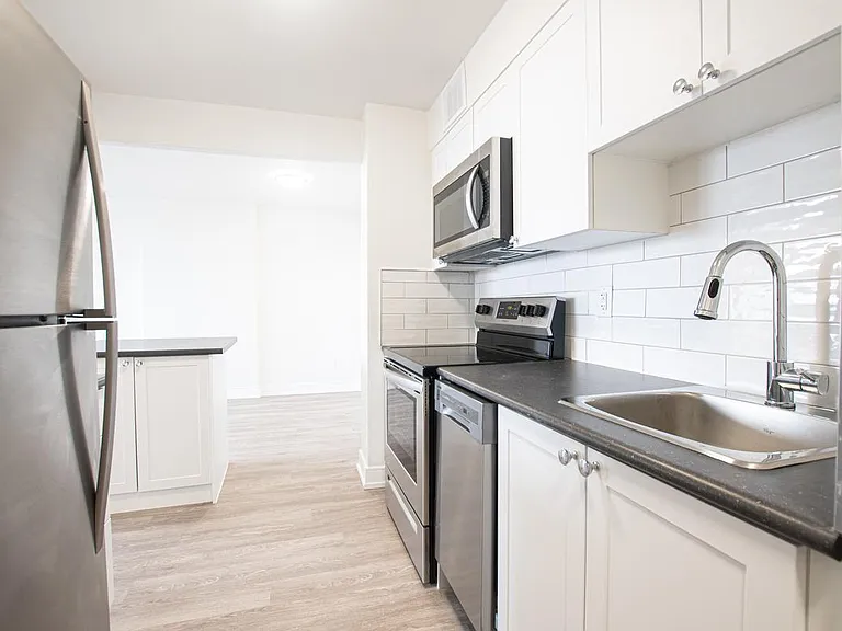 59 Concession St — Photo 15