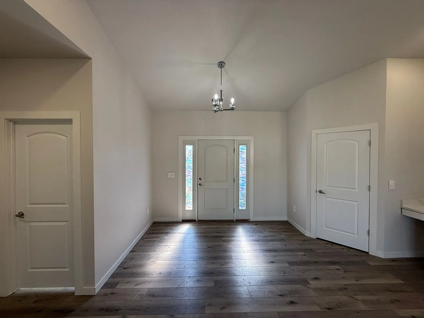 4 Bedroom Home - Stonebridge Farms — Photo 4