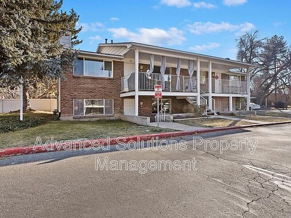 2nd image of 3979 S Vernon Cir APT A