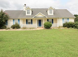 230 Ferguson Ave, Locust Grove, GA 30248