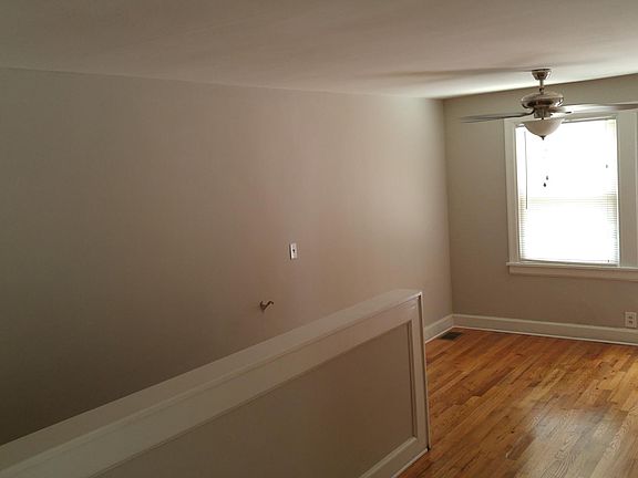 Upstairs Sitting Area (social space 2)