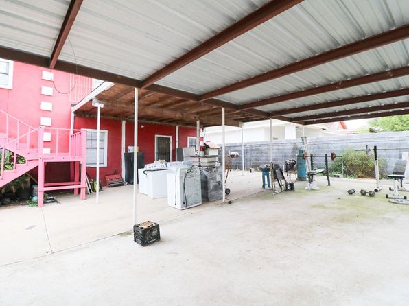 laredo-texas-49632448 picture