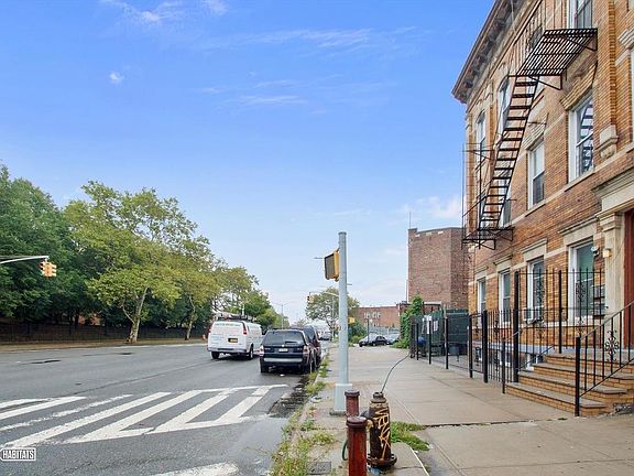 2nd image of 1662 Eastern Parkway
