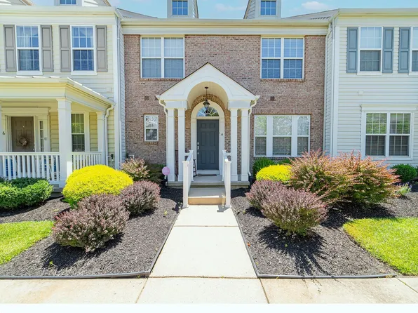 4 Lumbermill Ln, Voorhees, NJ 08043