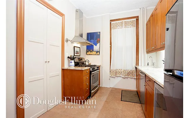 Sold by Douglas Elliman | media 3
