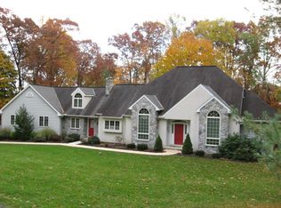 265 Ridge Ave, Ephrata, PA 17522