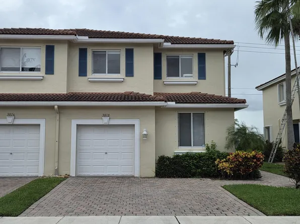 3018 N Evergreen Cir, Boynton Beach, FL 33426