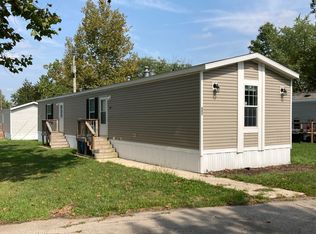 805 Greenlawn St #Gr805, Bluffton, IN 46714
