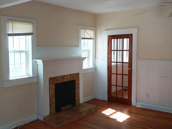3rd image of 774 34th Ave S