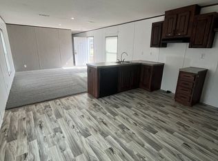 130 Burke Dr, Springfield, GA 31329