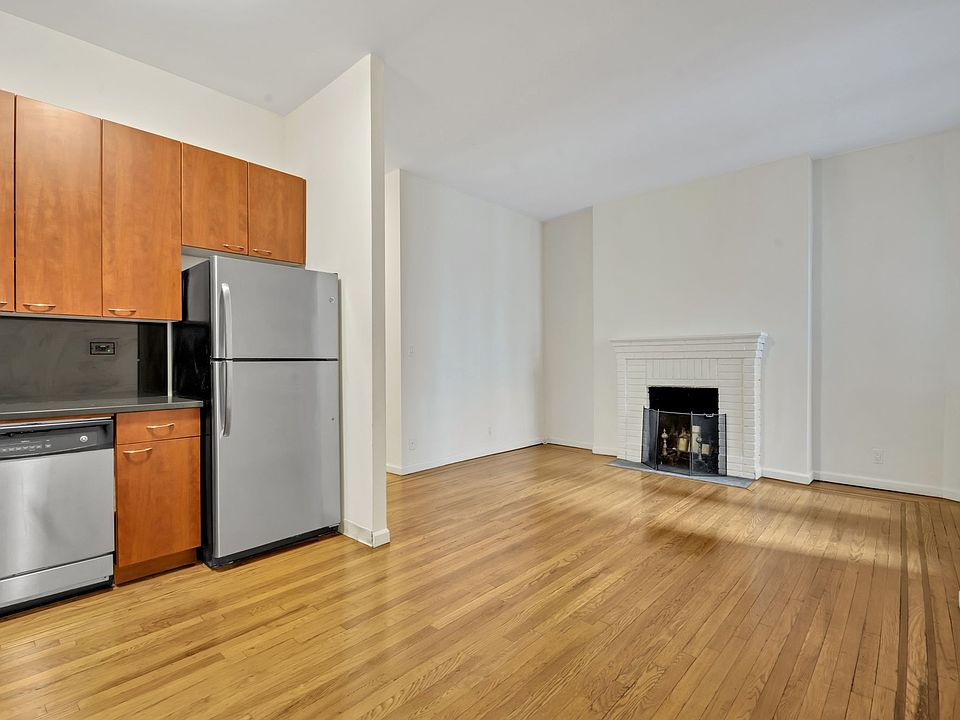 1st image of 121 Madison Ave APT 2J