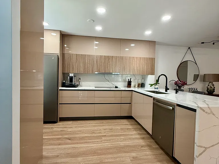 5095 Heatherhill Ln #4 — Photo 8