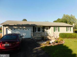 40 Mary Jane Ln, Elkton, MD 21921