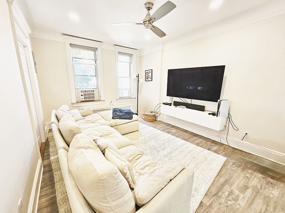 1st image of 23-17 32nd St #3