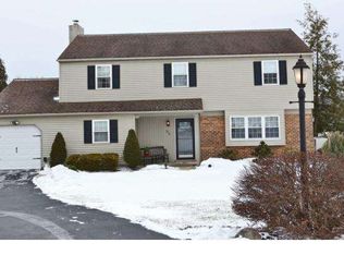 24 Birchwood Cir, Chalfont, PA