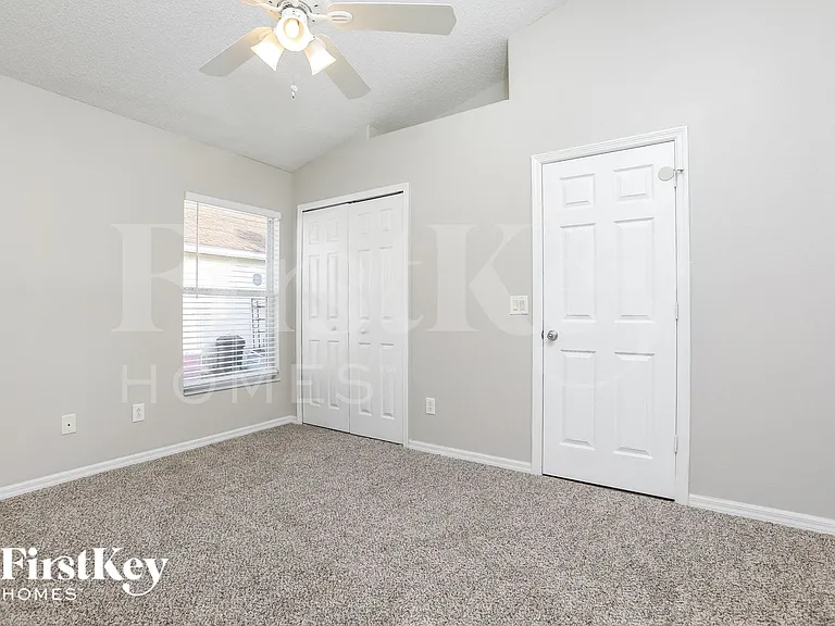 2693 Autumn Creek Cir — Photo 10