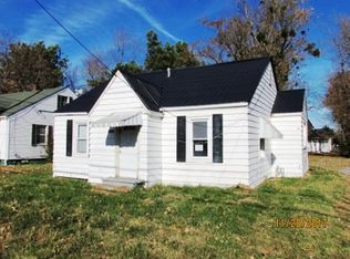 3208 Benton Rd, Paducah, KY 42003