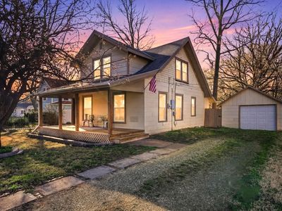 911 W 3rd Ave, El Dorado, KS, 67042