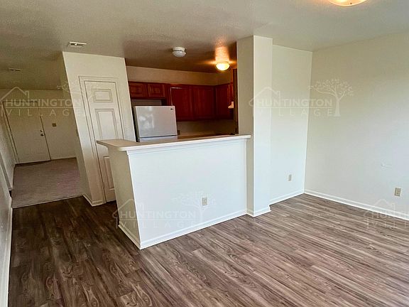 4th image of 125 Mandalin Dr