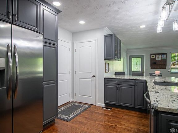 5th image of 4281 W Enon Dr