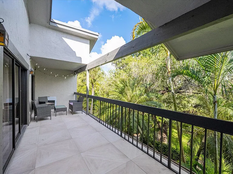 11311 Pond View Dr #C201 — Photo 23