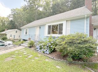 18 Sullivan Dr, Granby, CT 06035