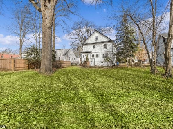 384 W Palisade Ave, Englewood City, NJ 07631