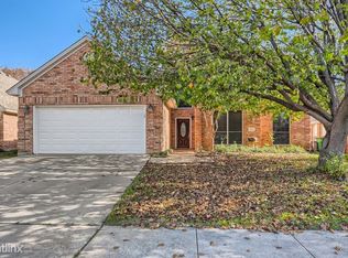 5816 Clear Creek Dr, Haltom City, TX 76137