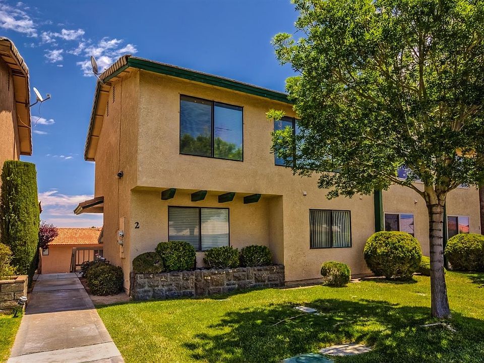 1st image of 27535 Lakeview Dr Unit 2