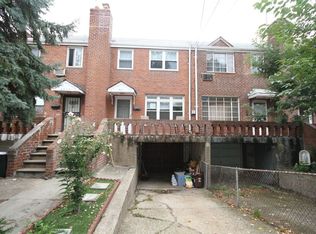 48-11 65th Pl, Woodside, NY 11377