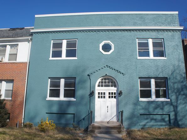 1228 Raum St NE #1