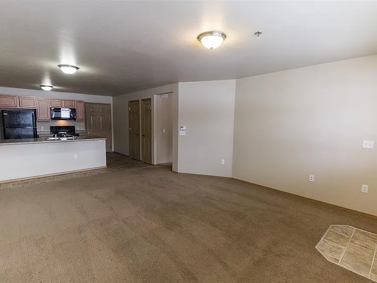 Tyson Vance Apartments — Photo 15