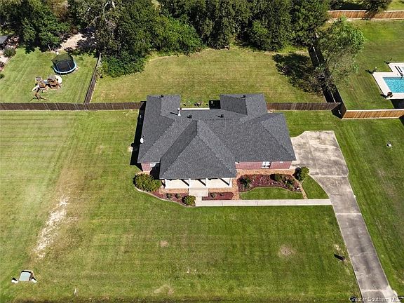 2nd image of 1072 Blackwood Ct