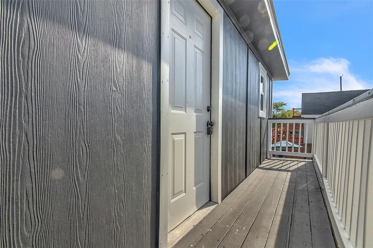 Building Photo - 2919 Avenue K #3