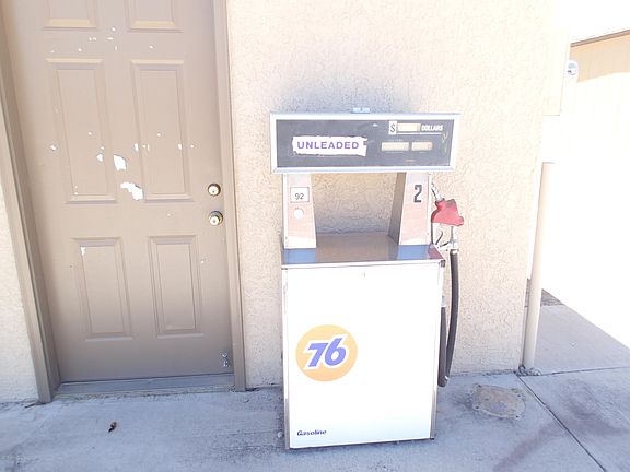 5th image of 3266 E Mohawk Dr