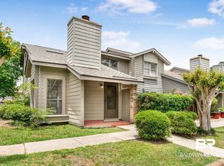 389 Clubhouse Dr, Gulf Shores, AL 36542
