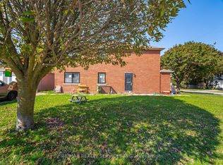 21 Beverley St, Waterloo, ON N2L 2H5