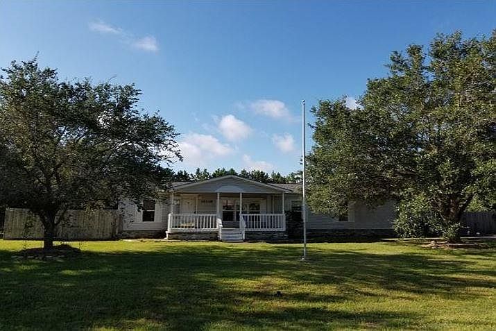 1st image of 10218 S Country Dr