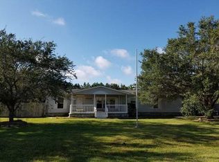 10218 S Country Dr, Alvin, TX 77511